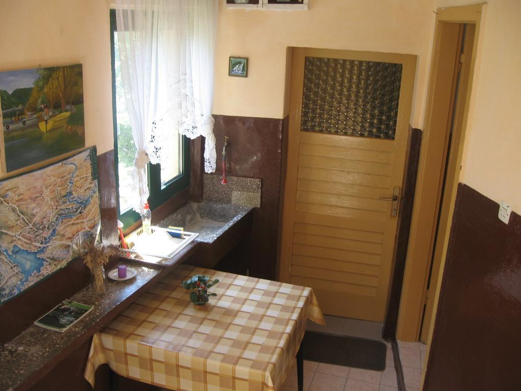 Apartments Darinka سكرادين الغرفة الصورة