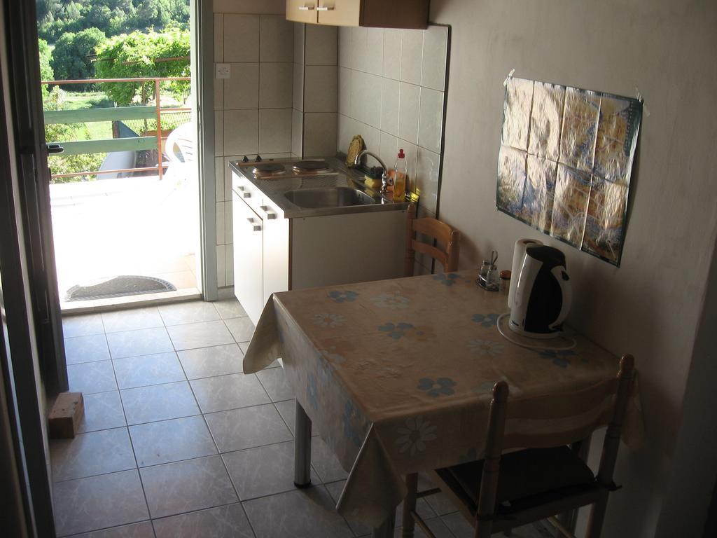 Apartments Darinka سكرادين الغرفة الصورة